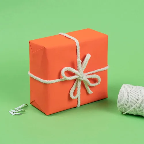 Miniatura 3 de RUSPEPA Rollo de papel kraft – 30 pulgadas x 32.8 pies – Papel reciclable perfecto para envolver, manualidades, embalaje, revestimiento de pisos