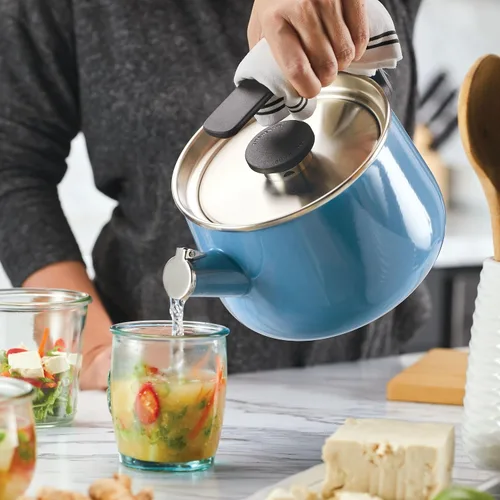 Miniatura 6 de KitchenAid Teakettles - Tetera silbadora de acero esmaltada y lista para inducción, tapa de acero inoxidable, 2 cuartos de galón, terciopelo azul