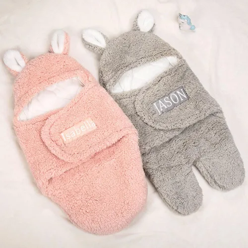 Miniatura 6 de BYFDIY Manta de bebé personalizada bordada con nombre personalizado para niños y niñas, saco de dormir para bebé, lindo conejo, regalo esencial
