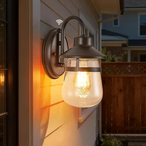 Miniatura 10 de Tarentlight Aplique de pared para exteriores con pantalla de vidrio transparente semillado, accesorio exterior impermeable en acabado de bronce
