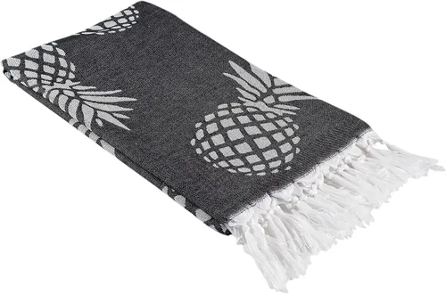 InfuseZen Toalla turca con estampado de piña en un tamaño extragrande, toalla de playa fina Peshtemal o toalla de baño en blanco y negro