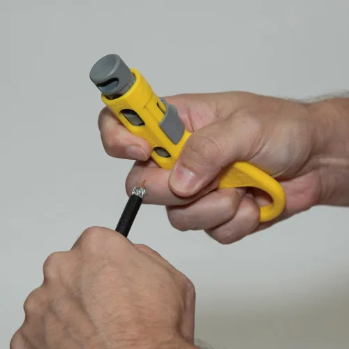 Miniatura 8 de Klein Tools VDV110-095 Pelador de cable coaxial radial