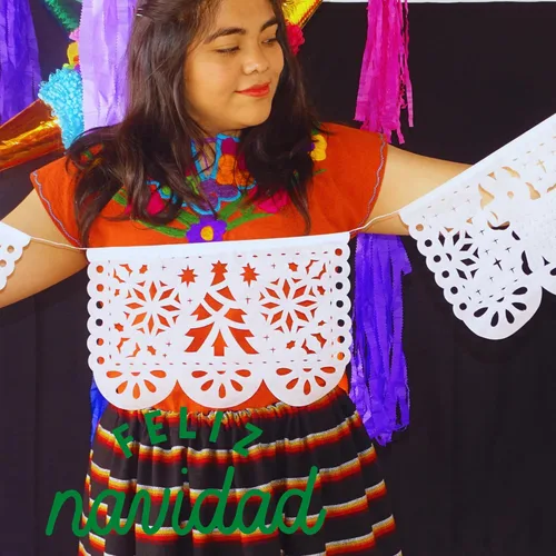 Miniatura 4 de Decoración de Feliz Navidad, papel picado mexicano blanco, paquete de 5 carteles de Feliz Navidad para fiesta de Navidad, hecho de papel de seda