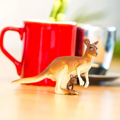 Miniatura 7 de Safari Ltd. Figura de canguro con bebé, juguete realista pintado a mano de 4 pulgadas, compañero educativo para niños, niñas y niños a partir de 3