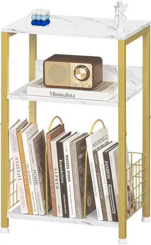 LELELINKY Mesa auxiliar, mesita de noche de mármol blanco con marco de metal dorado, soporte de madera industrial de 3 niveles con estante de