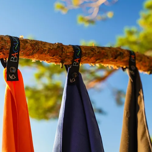 Miniatura 8 de BAGAIL - Toalla de camping con funda de EVA, toalla de viaje de microfibra compacta y ultrasuave, toalla de viaje súper absorbente y ligera de Gris