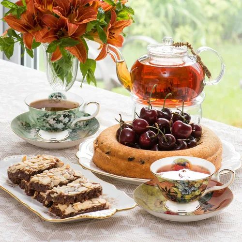 Miniatura 4 de Juego de 2 Tazas de Té Florales con Platillos, Porcelana de Hueso de 7 oz, Tazas de Té Británicas, Taza de Café de Porcelana para Té de Rosa