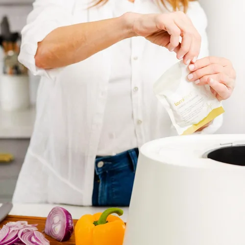 Miniatura 5 de Cápsulas y filtros Lomi Fabricadas en EE. UU. y América del Norte Mantiene tu cocina fresca y convierte tus restos de comida en alimento vegetal