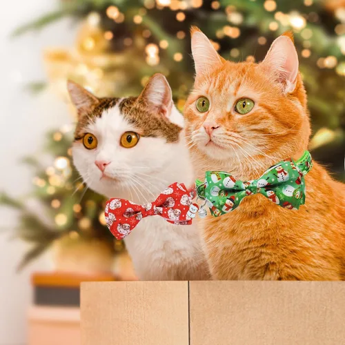 Miniatura 7 de Paquete de 2 collares navideños para gatos, collares festivos de Papá Noel y muñeco de nieve con campana y dije, ajustable, linda Navidad para niños