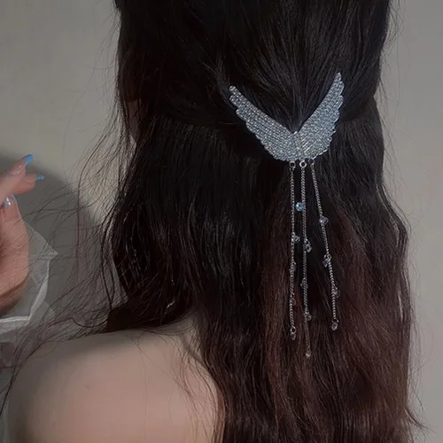 Miniatura 7 de Lurrose Pinza para el cabello con borlas con tachuelas de diamantes de imitación, alfiler de ala de ángel plateado, 5.70 pulgadas, accesorio