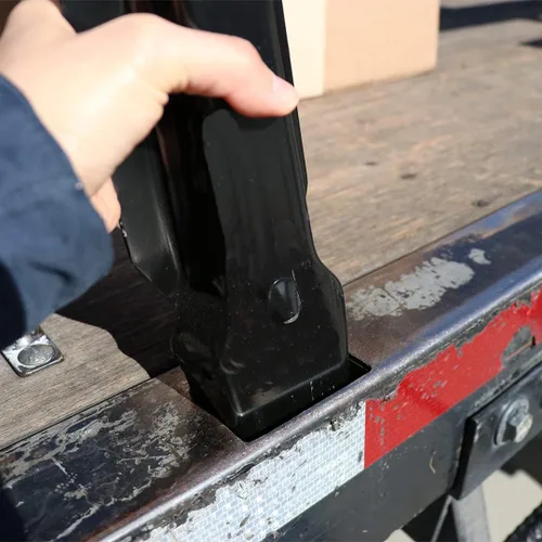Miniatura 6 de Boxer Estaca de metal para camión de herramientas, 6 piezas, extremo cuadrado de 12 pulgadas, recubierta en acabado negro, estaca resistente