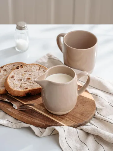 Miniatura 5 de famiware Milkyway Cremera de 13 onzas con asa, jarra de cerámica para café/leche/salsa/servir/ensalada, dispensador de gres para jarabe de arce