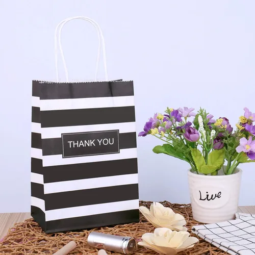 Miniatura 7 de 50 bolsas pequeñas de regalo de papel de estraza de 5.25 x 3.75 x 8 pulgadas para recuerdos de fiesta, día de San Valentín, cumpleaños, boda, Acción