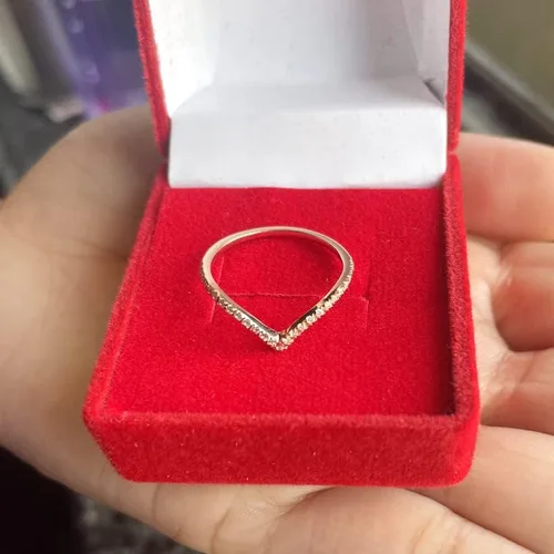 Miniatura 9 de Anillo de boda de diamante para mujer, anillo de boda de diamante en forma de V con acabado de oro de 14 quilates, anillo de diamante apilable