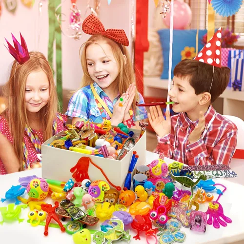 Miniatura 6 de XIPEGPA Surtido de 62 piezas de juguetes de fiesta para recompensas de aula, juguetes a granel, juguetes de fiesta de cumpleaños, bolsas de regalo