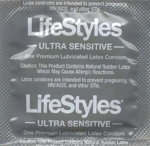 Miniatura 11 de LifeStyles Preservativos Ultra Sensibles de Látex Natural Lubricados Premium Paquete de Valor - 50 Unidades, 1 Paquete - Triple Probados