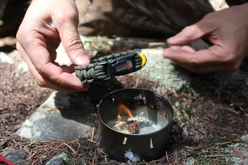 Miniatura 3 de OUTDOOR ELEMENT Pulsera de supervivencia con hebilla de arranque Ever Spark Fire, pulseras de paracaídas, artículos esenciales de campamento,