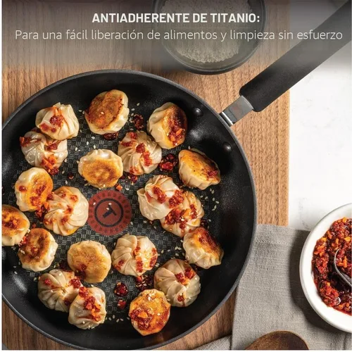 Miniatura 3 de T-fal - Sartén antiadherente de titanio con tapa segura para lavavajillas