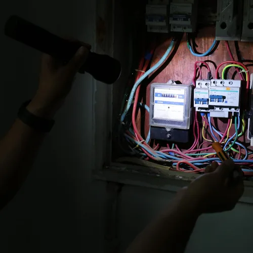 Miniatura 9 de Paquete de 2 linternas LED grandes de batería D de 2 celdas resistentes, con zoom de aleación de aluminio monomodo, linterna grande resistente