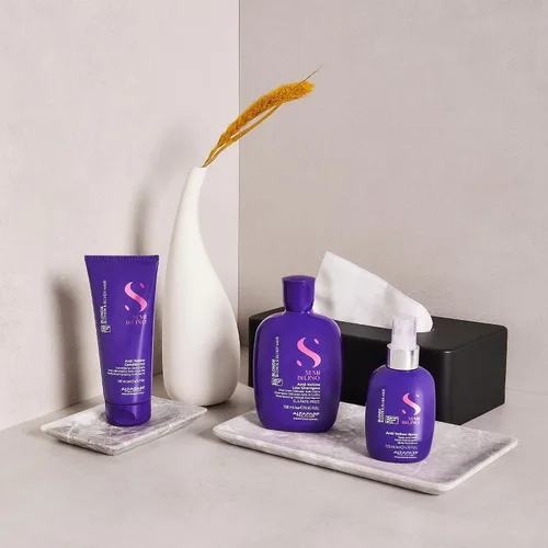 Miniatura 8 de ALFAPARF MILANO Semi di Lino - Acondicionador morado con depósito de color, elimina los tonos amarillos y cobrizos para cabello rubio, platino
