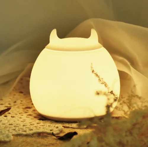 Miniatura 6 de Luz nocturna LED de silicona portátil de dibujos animados para niños, recargable por USB, luz blanca cálida/cálida, luz cambiable, bonita lámpara