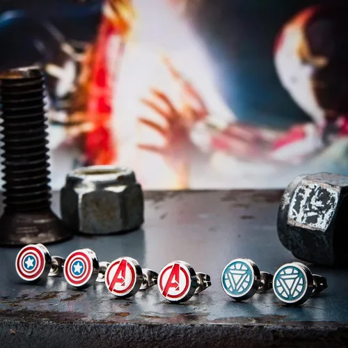 Miniatura 3 de Aretes hipoalergénicos de acero inoxidable con licencia oficial de Marvel Comics para mujer, diseño de Avenger, unisex, Esmalte