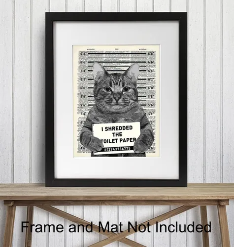 Miniatura 3 de Decoración de pared de gato culpable – Arte de pared de gato – Arte de diccionario – Póster humorístico de 8 x 10 pulgadas, imagen Mugshot