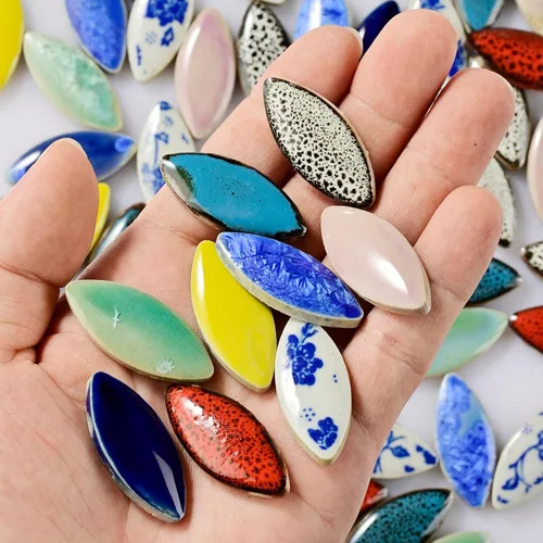 Miniatura 4 de 70 Piezas de Azulejos de Mosaico de Pétalos, Azulejos Cerámicos a Granel, Suministros de Piezas Cerámicas Manchadas, Kit de Piezas de Cerámica