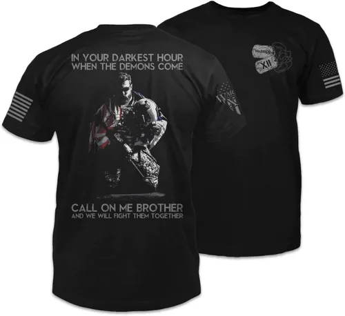 Camiseta con texto en tu hora más oscura, camiseta patriótica tributo Camisa de apoyo veterano del orgullo americano Ropa militar 100% algodón
