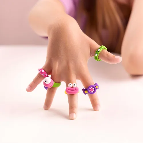 Miniatura 8 de HEY CLAY Bijou - Arcilla para la creación de accesorios - Arcilla seca al aire con herramientas y divertida aplicación interactiva (Alien Rings)