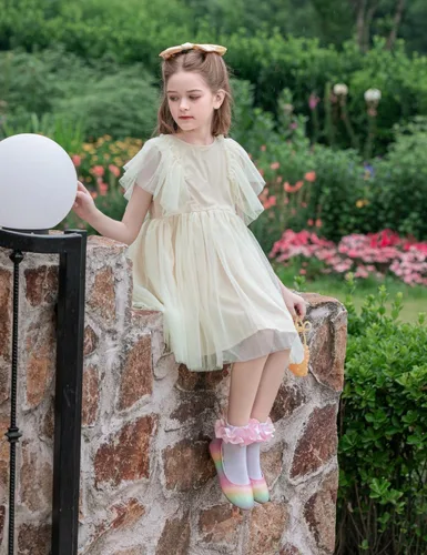 Miniatura 20 de Dicry Calcetines de encaje doble para niñas pequeñas con puños ondulados y volantes grandes para bebés y niños