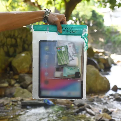 Miniatura 7 de YUMQUA Bolsa impermeable transparente, bolsa impermeable para documentos, soporte para pasaporte, funda hermética para mapas, bolsa impermeable a