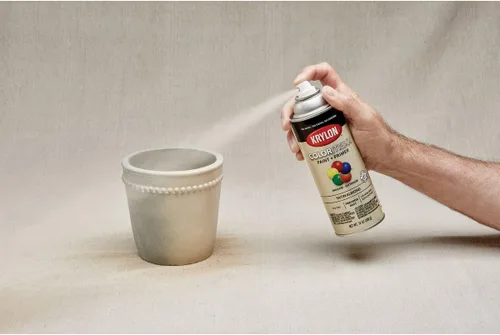 Miniatura 2 de Krylon K05554007 COLORmaxx Pintura en aerosol y base para uso en interiores y exteriores, color almendra satinada, 12 onzas (paquete de 1)