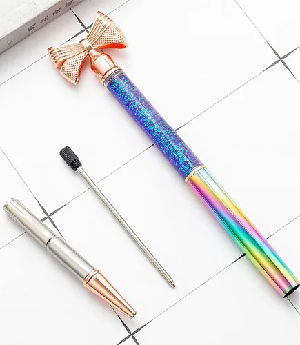 Miniatura 7 de Gullor Paquete de 5 bolígrafos de metal con lazo pequeño, regalo con tinta negra, multicolor A