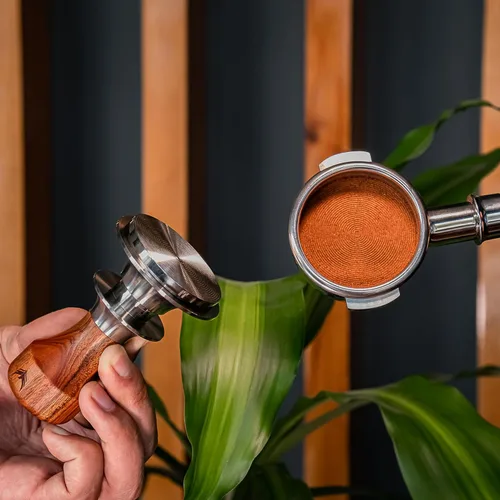 Miniatura 6 de Breville - Juego de máquina de café expreso de 2.126 in, embudo de dosificación, pantalla de disco, herramienta de distribución y herramientas WDT