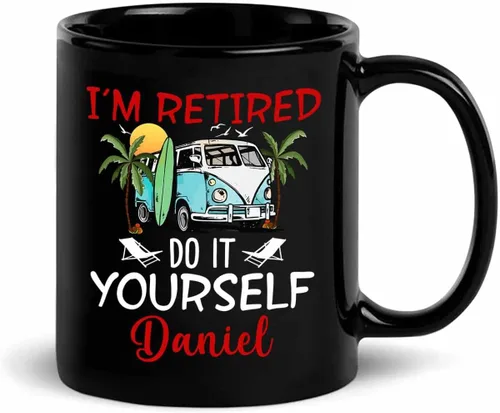 Miniatura 21 de Taza de café negra de jubilación personalizada, Jubilado está bajo nueva gestión, mira a la esposa para más detalles, taza de té de 11 15 onzas