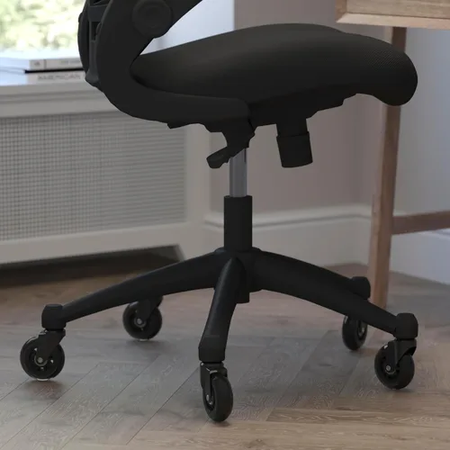 Miniatura 6 de Flash Furniture Kelista Silla de oficina ergonómica giratoria de malla negra con brazos abatibles y ruedas transparentes