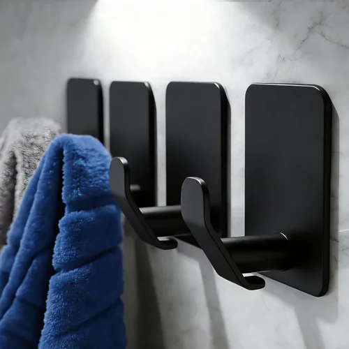 DELITON Paquete de 4 ganchos adhesivos – Gancho de toalla para colgar toallas, ropa y bolsas, acero inoxidable negro mate, para pegar en la pared