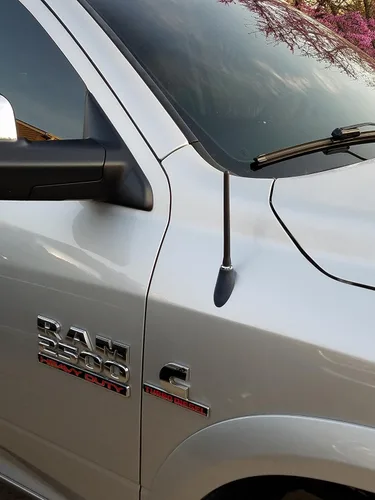 Miniatura 5 de AntennaMastsRus – 2009 – 2018 Dodge Ram Truck 1500 – antena de Repuesto, Negro