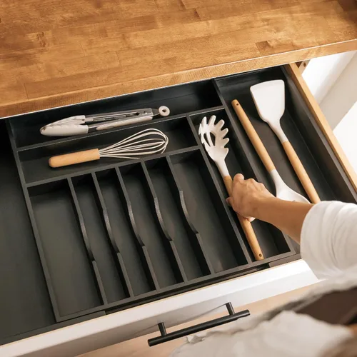 Miniatura 7 de KitchenEdge Organizador Premium de Cubiertos, Vajilla y Utensilios para Cajones de Cocina, Grado Contractual Apto para Alimentos, Expandible de 18 a