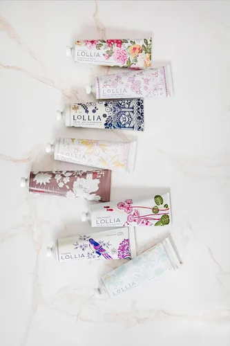 Miniatura 6 de Set de regalo de crema de manos LOLLIA Petite Treat con Always in Rose, Breathe, Dream, Relax, This Moment & Wish, crema de manos perfumada