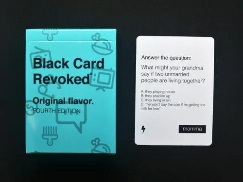 Miniatura 9 de Black Card Revoked: Cuarta edición: celebra la cultura negra probando tus conocimientos con este juego de trivia de cultura negra Ríete en voz