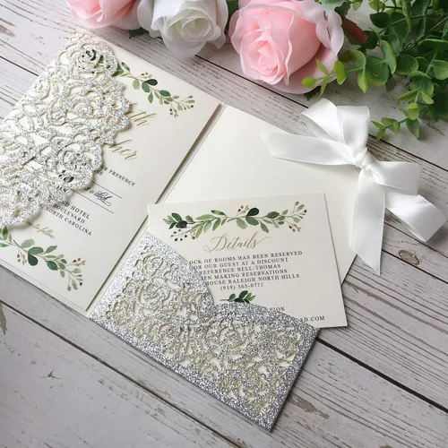 Miniatura 5 de Kit de invitaciones de boda de 5.1 x 7.1 pulgadas, 20 piezas de purpurina plateada en blanco cortado con láser con sobres y bolsillo hueco de rosa