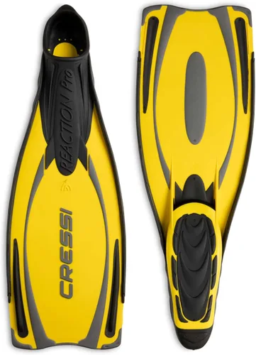 Miniatura 10 de Cressi Aletas de buceo y snorkel para adultos, potentes aletas de bolsillo para pies completos, Reaction Pro: fabricadas en Italia Negro [D]