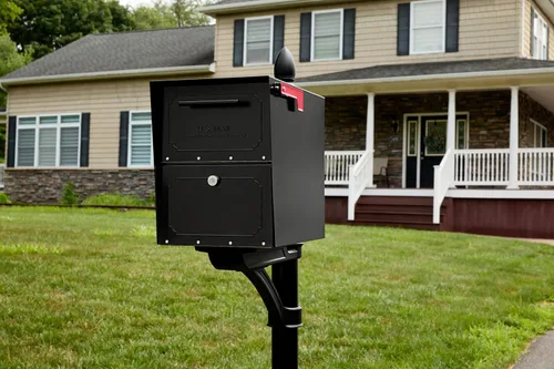 Miniatura 6 de Architectural Mailboxes Oasis TriBolt - Buzón de buzón con bloqueo de montaje, color negro, XL Galvanized steel build for outside with a