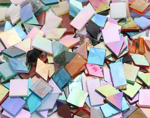 Miniatura 8 de Lanyani Azulejos de Mosaico de Vidrio Iridiscente a Granel, 4 Formas 700 Piezas de Azulejos de Vidrio Teñido Iridizado Brillante para Manualidades