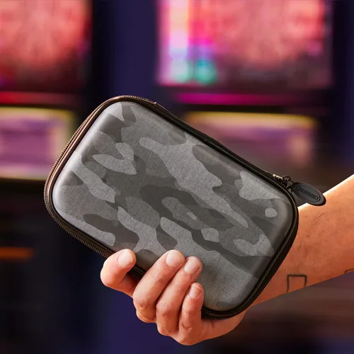 Miniatura 7 de Casemaster Sentinel - Estuche para 6 dardos, sostiene accesorios adicionales, puntas, ejes y vuelos, compatible con punta de acero y dardos de punta