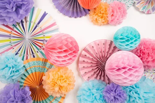 Miniatura 3 de PapaKit Juego de 26 piezas de decoración de fiesta multicolor de lujo, pompones de papel de seda vibrantes, bolas de panal y abanicos de papel