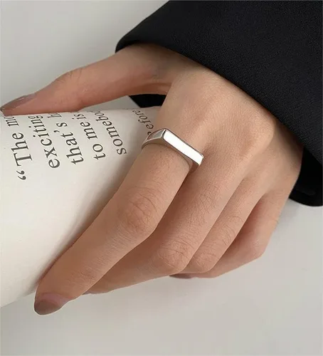 Miniatura 3 de MYNENEY Anillo de compromiso de boda liso clásico con forma cuadrada de acero inoxidable