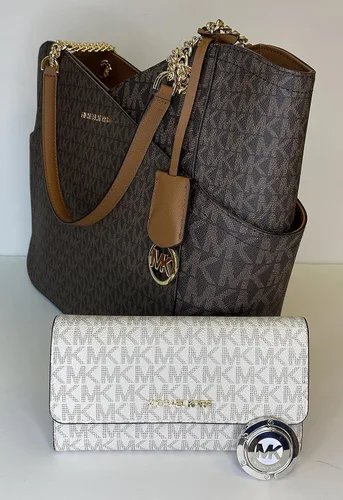 Miniatura 4 de Michael Kors Jet Set - bolsa de hombro para viaje con cadena grande, cartera triple Michael Kors Jet Set.
